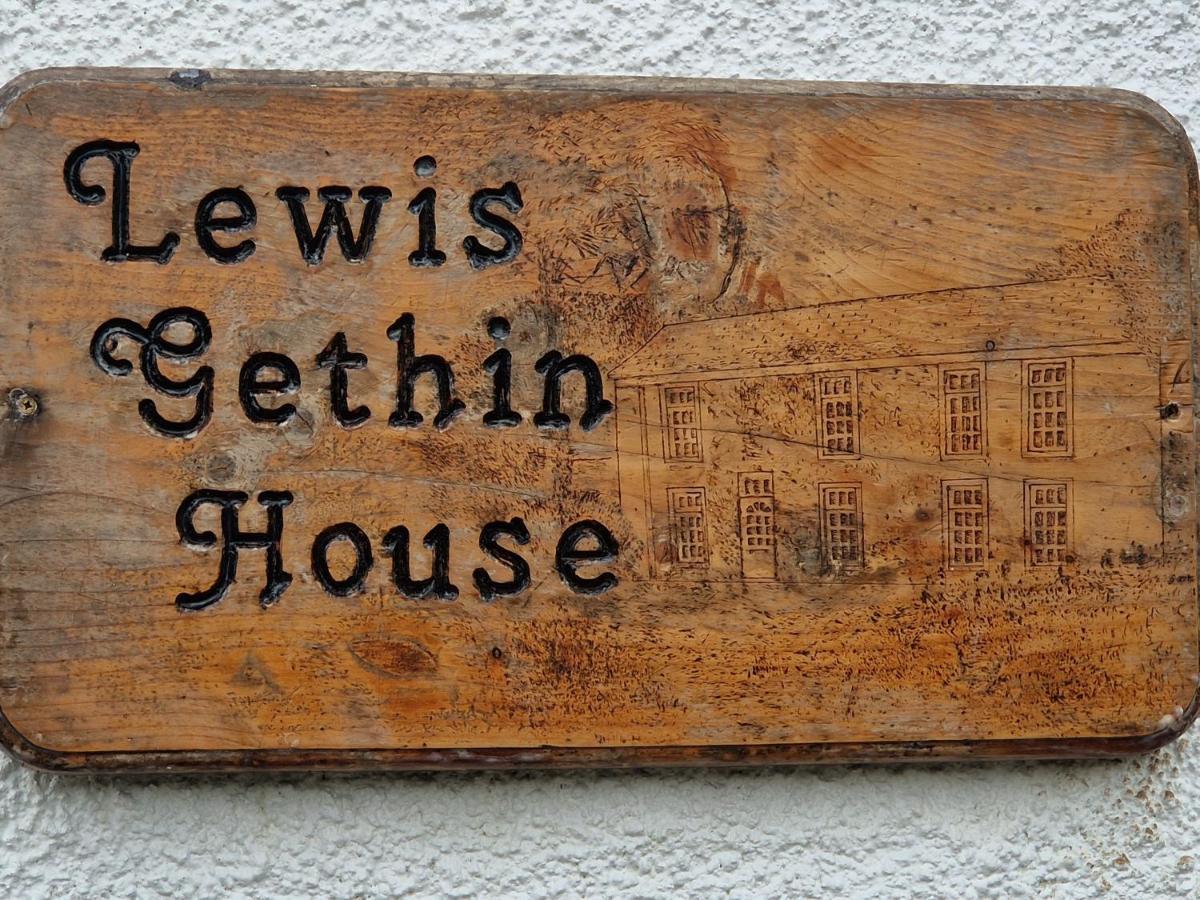 Lewis Gethin House, Newly Renovated Cottage Sleeps 9, Close To Bike Park Wales Merthyr Tydfil Exteriör bild